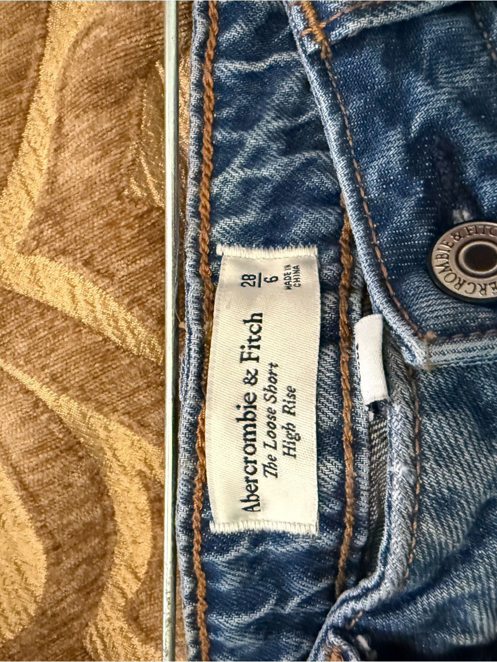 Abercrombie & Fitch Distressed Mid-Blue Denim Shorts - Picture 3 of 3
